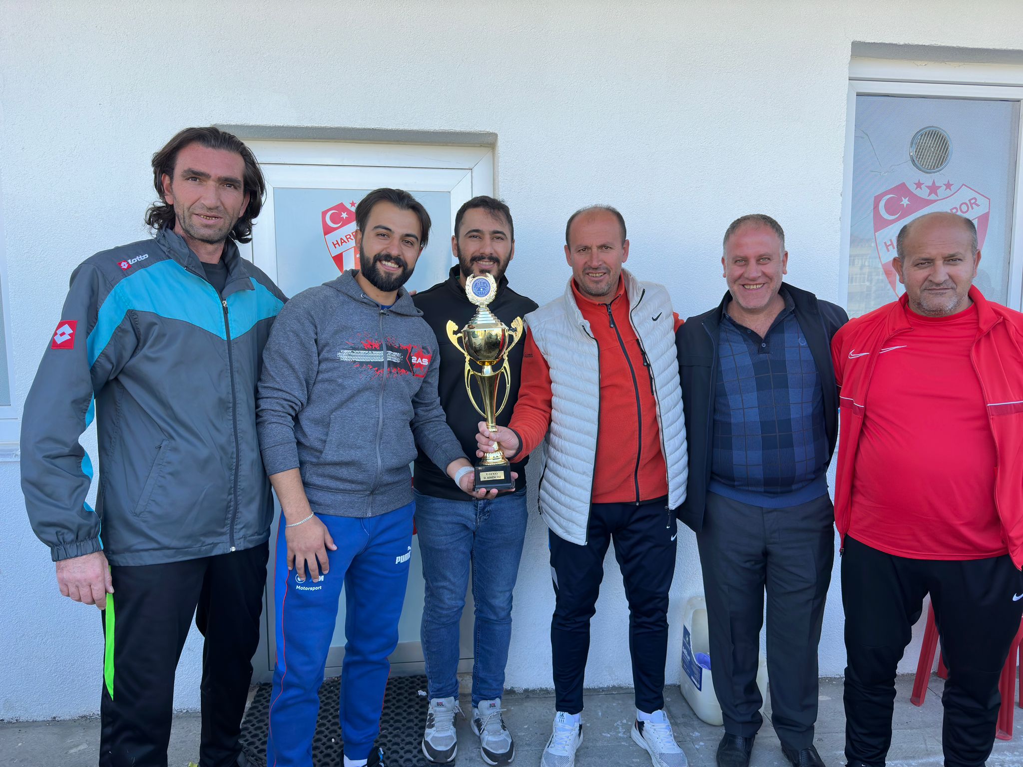U-14 YAŞ GRUBUNDA ERZURUM'UN EN BÜYÜĞÜ HARB-İŞ SPOR...