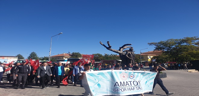 ARGUVAN’DA AMATÖR SPOR HAFTASI ÖĞRENCİLERİN YOĞUN KATILIMI İLE KUTLANDI