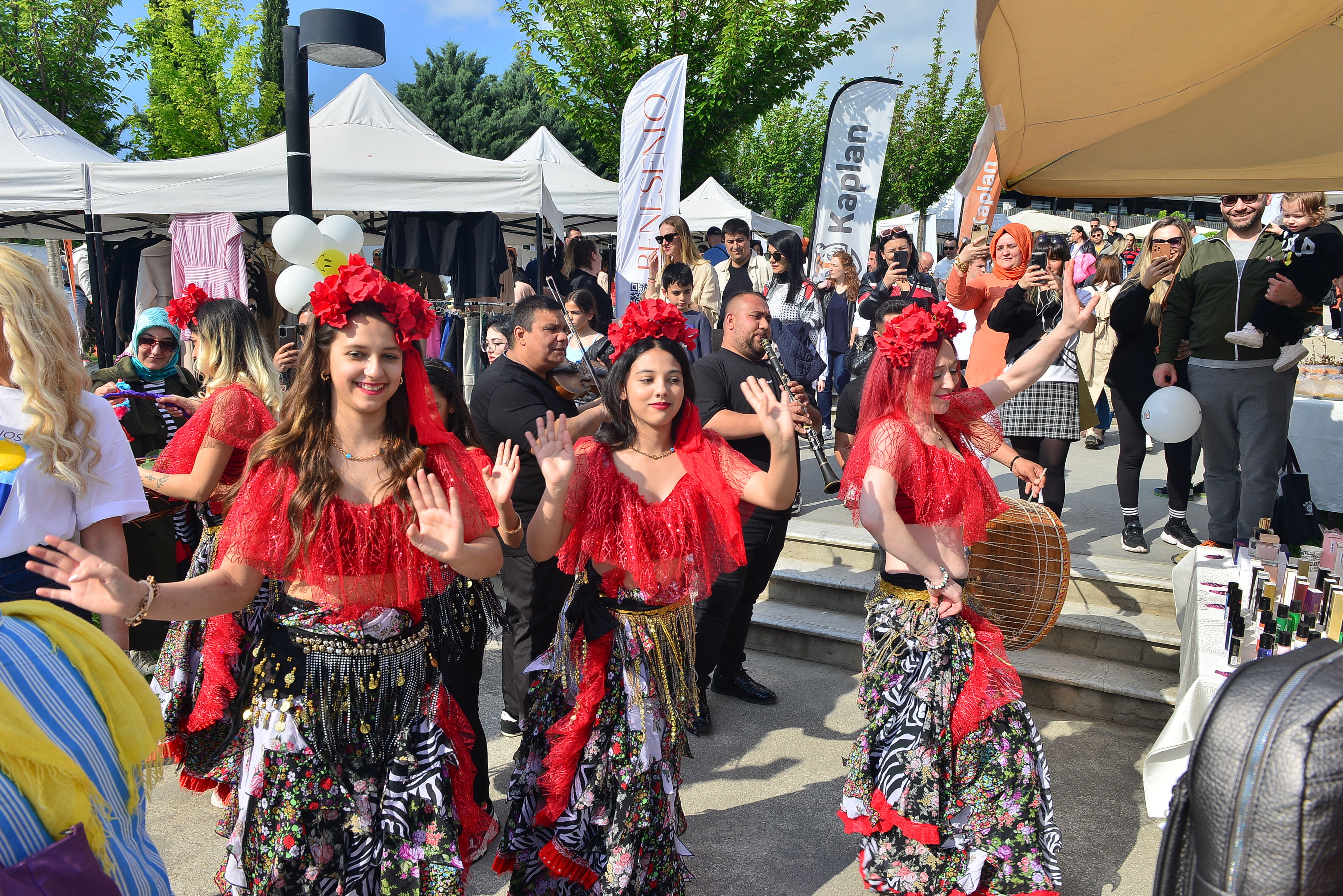 Karnaval tadında festival!