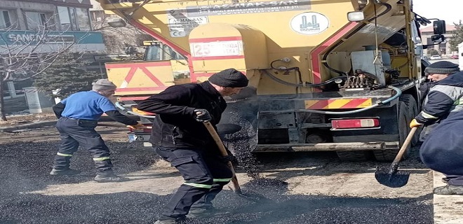 Erzurum Büyükşehir  Asfalt Sezonunu Erken Açtı