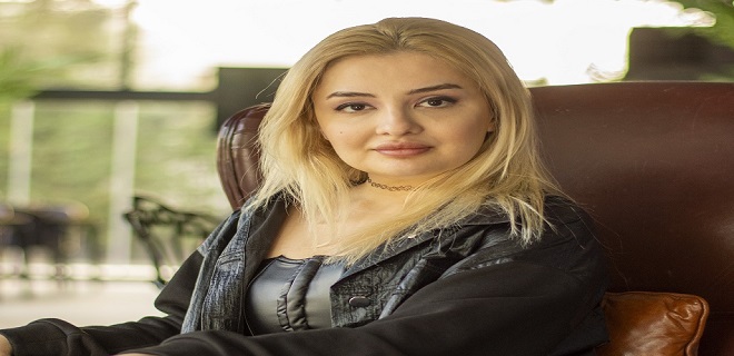 SUADA GASİMOVA ‘’SOSYAL MEDYA İLE BAŞI DERTTE’’