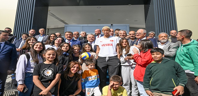 Melisa Vargas Büyükşehir Belediye Ziyareti