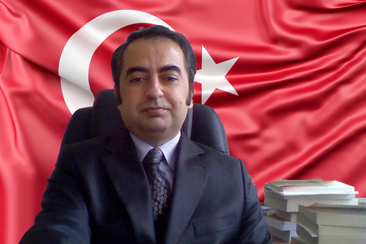 Yenilik Partisi “Parti Sözcüsü“ Doç. Dr. Kemal ÇİFTÇİ’ nin “Ekrem İmamoğlu’nun Davetli Gazetecilerle Roma Gezisi” Hakkındaki yaptığı basın açıklamasında şu sözlerine yer verdi.