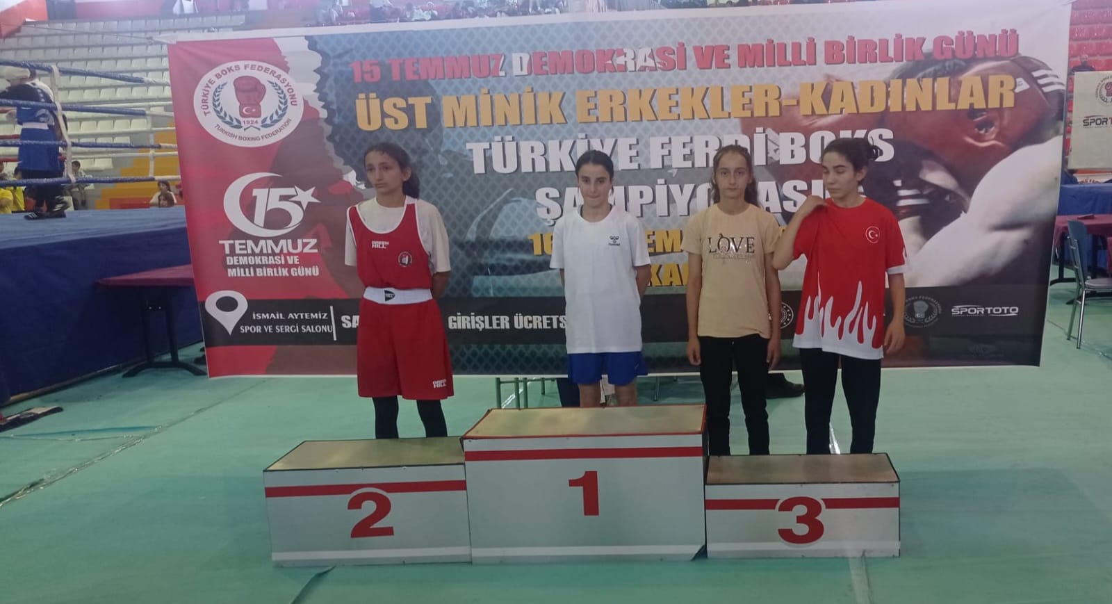 Konteynerde kalan Sporcudan Büyük Başarı