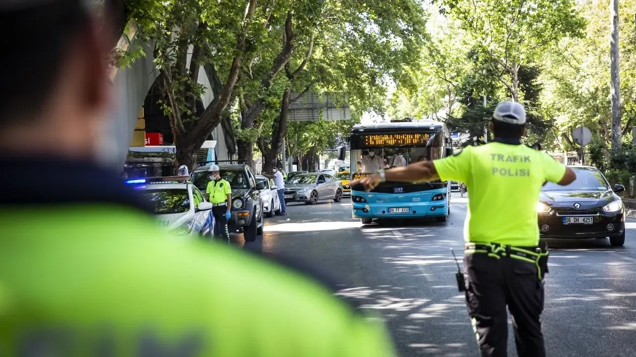Ankara'da, Cumhurbaşkanı Erdoğan'ın yemin töreni nedeniyle yarın bazı yollar trafiğe kapatılacak