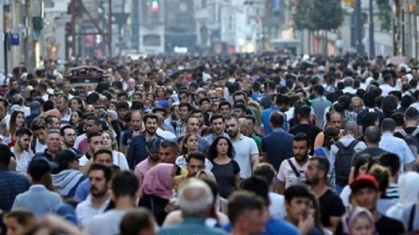 2022 yılında en az 1 milyon 709 bin kişi işini kaybetti
