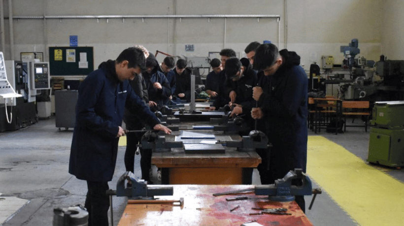 Türkiye Halk Temsilcileri Meclisi 'MESEM' raporuyla uyardı: 'Gericilik ve piyasacılık eğitimden elini çekmeli'