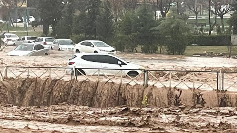 Şanlıurfa'da sağanak nedeniyle eğitim öğretime yarın da ara verildi