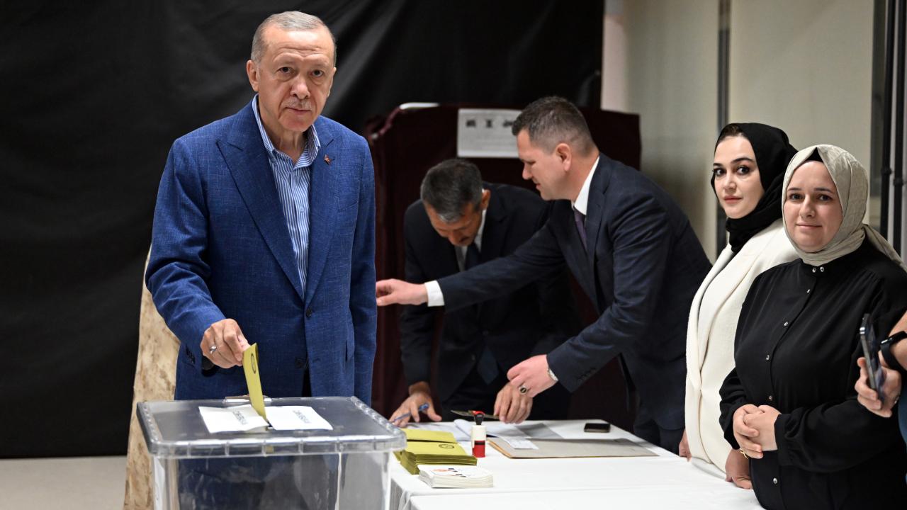 Cumhurbaşkanı Erdoğan oyunu İstanbul'da kullandı