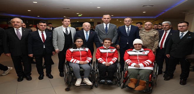 BAŞKAN SEKMEN: “ÖZEL GEREKSİNİMLİ BİREYLER BAŞIMIZIN TACIDIR”