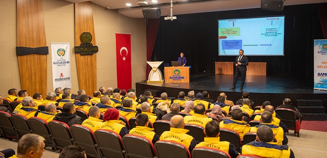 İş Sağlığı Güvenliği ve Çevre Bilinci Eğitimi düzenledi.